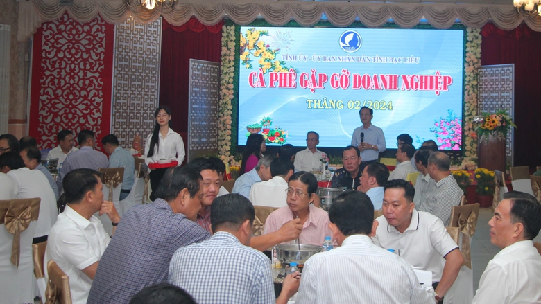 Doanh nghiệp kiến nghị nâng tốc độ trong khu vực đô thị trên tuyến quốc lộ sau 22h đêm- Ảnh 1. Doanh nghiệp kiến nghị nâng tốc độ trong khu vực đô thị trên tuyến quốc lộ sau 22h đêm- Ảnh 1.