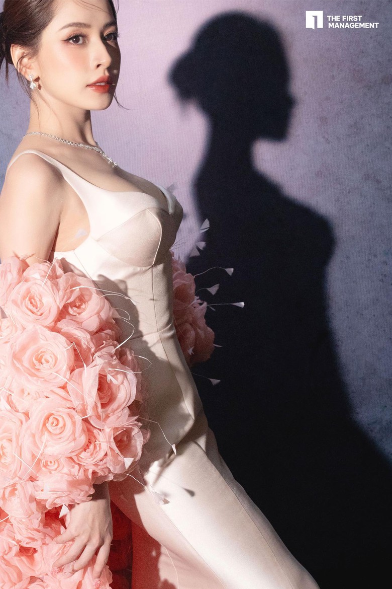 Chi Pu trình diễn Chi Pu trình diễn