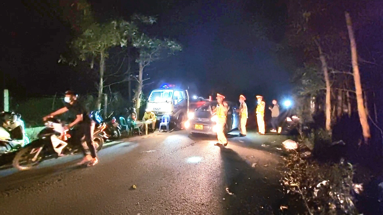 Vi phạm nồng độ cồn kịch khung vì nghĩ CSGT không làm việc- Ảnh 1. Vi phạm nồng độ cồn kịch khung vì nghĩ CSGT không làm việc- Ảnh 1.