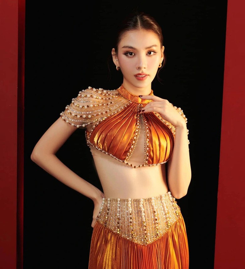Chuy&ecirc;n trang sắc đẹp quốc tế dự đo&aacute;n Mai Phương sẽ đăng quang Miss World 2024- Ảnh 5.