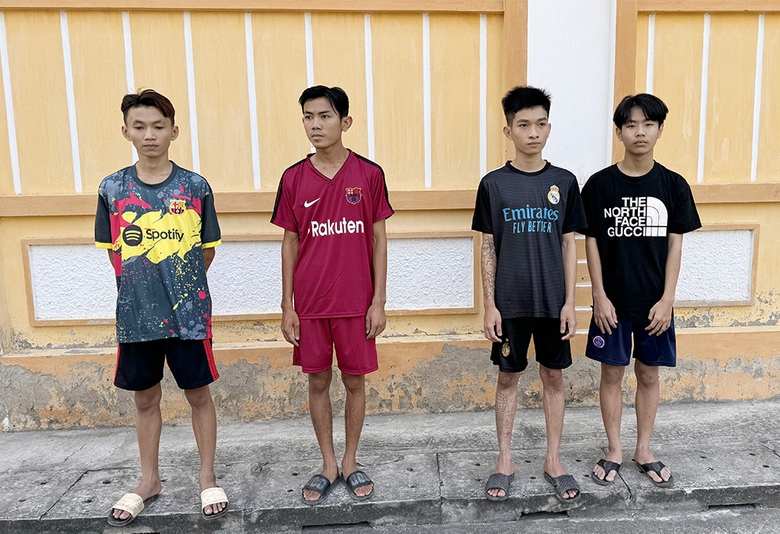 Bắt nh&oacute;m thanh ni&ecirc;n ở An Giang ch&eacute;m trọng thương người kh&aacute;c v&igrave; ghen- Ảnh 1.