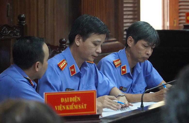 Đề nghị tuy&ecirc;n phạt bị c&aacute;o H&agrave;n Ni từ 18 - 24 th&aacute;ng t&ugrave;- Ảnh 2.