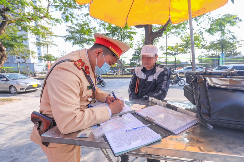 Trừ điểm bằng l&aacute;i tạo răn đe, ngăn vi phạm- Ảnh 2.