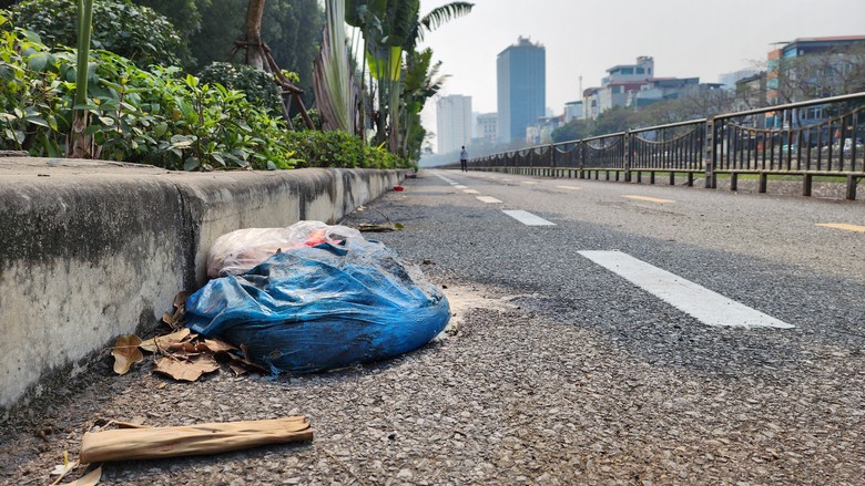 Đường d&agrave;nh ri&ecirc;ng cho xe đạp đầu ti&ecirc;n của H&agrave; Nội 