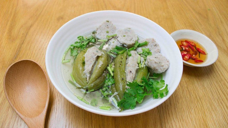 3 l&yacute; do người gi&agrave; n&ecirc;n ăn thịt để sống khỏe, sống thọ v&agrave; 4 điều cần hạn chế- Ảnh 2.