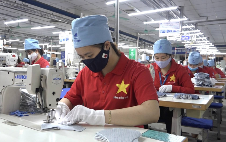 Tỷ gi&aacute; USD li&ecirc;n tục tăng, chuy&ecirc;n gia hiến kế c&aacute;ch k&eacute;o giảm rủi ro- Ảnh 1.
