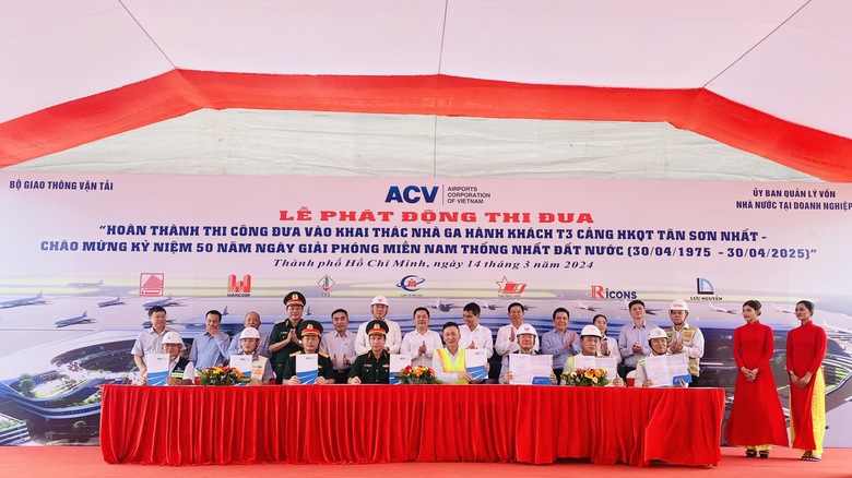 Chạy đua đưa nh&agrave; ga T3 s&acirc;n bay T&acirc;n Sơn Nhất ho&agrave;n th&agrave;nh dịp 30/4/2025- Ảnh 2.