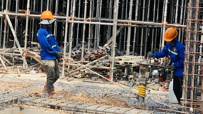 Chạy đua đưa nh&agrave; ga T3 s&acirc;n bay T&acirc;n Sơn Nhất ho&agrave;n th&agrave;nh dịp 30/4/2025- Ảnh 1.