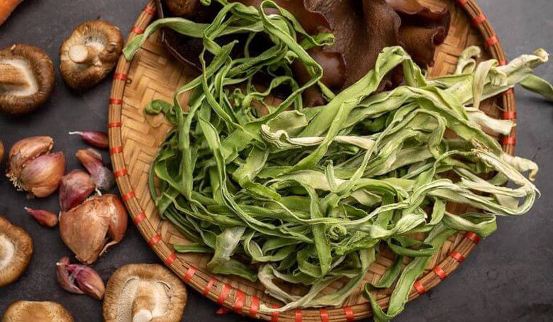 Loại rau chứa hơn 20 kho&aacute;ng chất chống l&atilde;o h&oacute;a, ngừa ung thư nhưng &iacute;t người ăn- Ảnh 2.