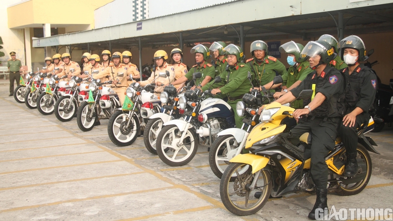 CSGT Bạc Li&ecirc;u sẽ xử l&yacute; nghi&ecirc;m vi phạm quy định về tr&aacute;nh vượt, sử dụng giấy tờ giả- Ảnh 1.