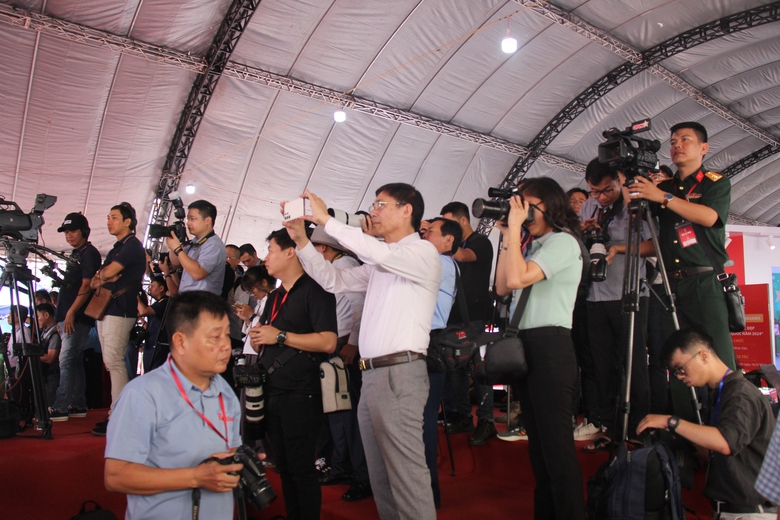 Trăn trở b&agrave;i to&aacute;n nguồn thu c&aacute;c cơ quan b&aacute;o ch&iacute;- Ảnh 2.