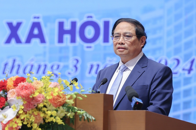 Thủ tướng họp với 63 tỉnh th&agrave;nh, gỡ n&uacute;t thắt về ph&aacute;t triển nh&agrave; ở x&atilde; hội- Ảnh 1.