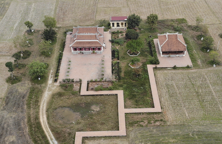 Thanh H&oacute;a: Khai th&aacute;c n&uacute;i đ&aacute; 