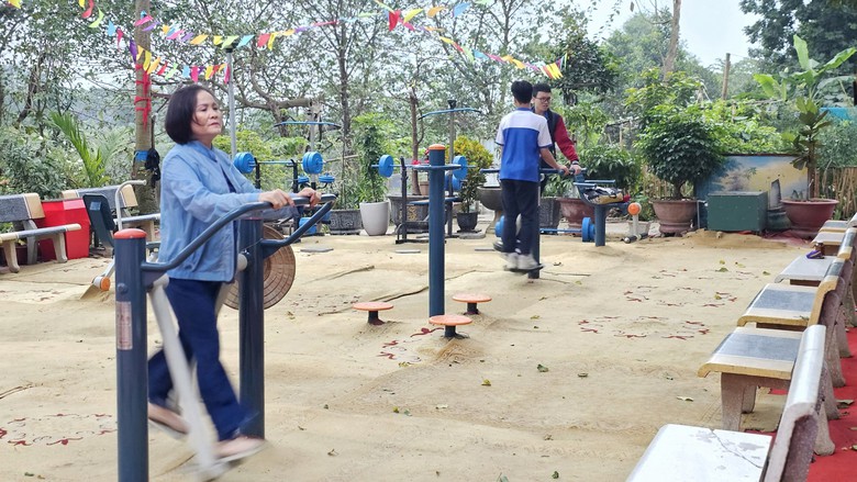 Công viên rừng giữa lòng Hà Nội được hồi sinh từ bãi rác- Ảnh 5. Công viên rừng giữa lòng Hà Nội được hồi sinh từ bãi rác- Ảnh 5.