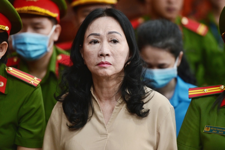 Vụ Vạn Thịnh Phát: Đề nghị tuyên án tử hình bị cáo Trương Mỹ Lan- Ảnh 1. Vụ Vạn Thịnh Phát: Đề nghị tuyên án tử hình bị cáo Trương Mỹ Lan- Ảnh 1.