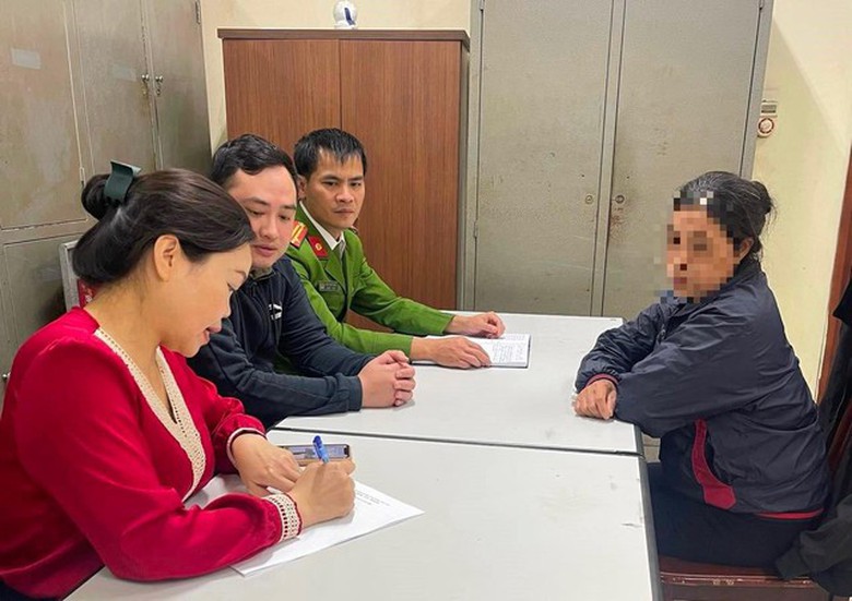 Xử phạt người bán hàng rong định Xử phạt người bán hàng rong định