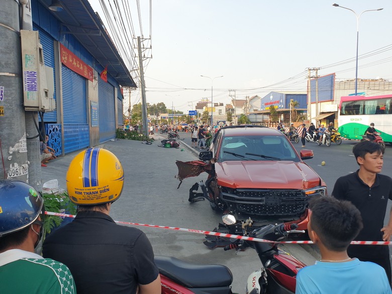 Bình Dương: Một tháng tước hơn 2.600 GPLX, tạm giữ 3.700 phương tiện - Ảnh 1. Bình Dương: Một tháng tước hơn 2.600 GPLX, tạm giữ 3.700 phương tiện - Ảnh 1.