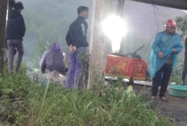 Nam c&ocirc;ng nh&acirc;n tử vong trong khu vực khai th&aacute;c đ&aacute; tại Thanh H&oacute;a- Ảnh 1.