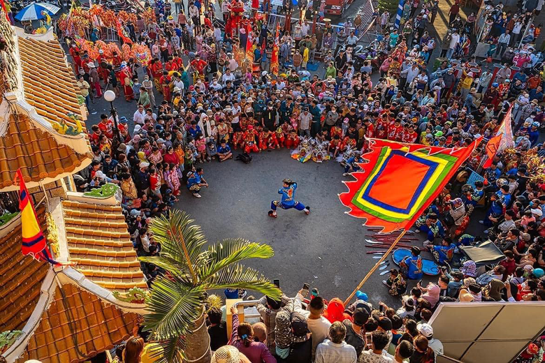 B&agrave; Rịa - Vũng T&agrave;u: Hơn 200.000 lượt du kh&aacute;ch n&ocirc; nức tham dự lễ hội Dinh C&ocirc;- Ảnh 6.