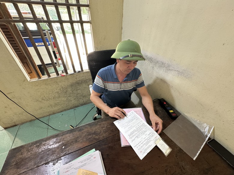 Xe mo&oacute;c r&agrave;o chở qu&aacute; tải 137% từ Tuy&ecirc;n Quang đi H&agrave; Giang- Ảnh 2.