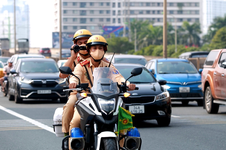 Đề xuất 7 c&aacute;ch thức CSGT được sử dụng để ph&aacute;t hiện t&agrave;i xế vi phạm- Ảnh 2.