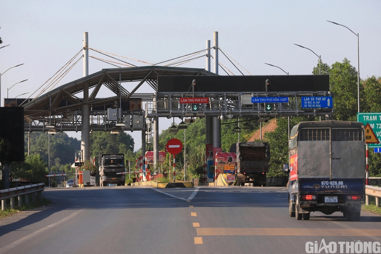Nh&agrave; đầu tư đứng ngồi kh&ocirc;ng y&ecirc;n v&igrave; dự &aacute;n BOT 