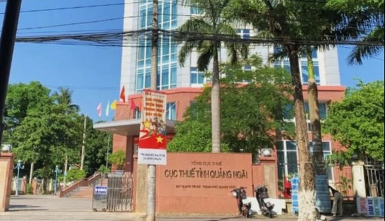 Tạm ho&atilde;n xuất cảnh 2 l&atilde;nh đạo doanh nghiệp vận tải nợ thuế 1,3 tỷ đồng- Ảnh 1.