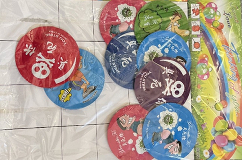 Tr&agrave; Vinh: H&iacute;t phải kh&iacute; trong quả b&oacute;ng nổ, 21 học sinh ngộ độc- Ảnh 1.