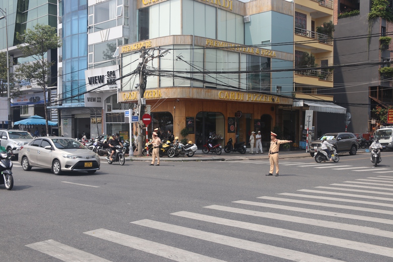 Đ&agrave; Nẵng dẹp nạn lấn chiếm vỉa h&egrave; xung quanh chợ H&agrave;n- Ảnh 7.