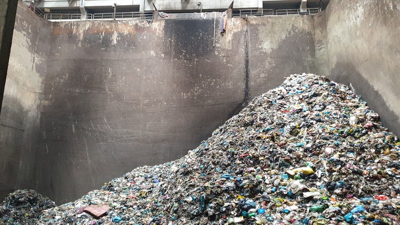 Nh&agrave; m&aacute;y đốt r&aacute;c lớn nhất Cần Thơ 