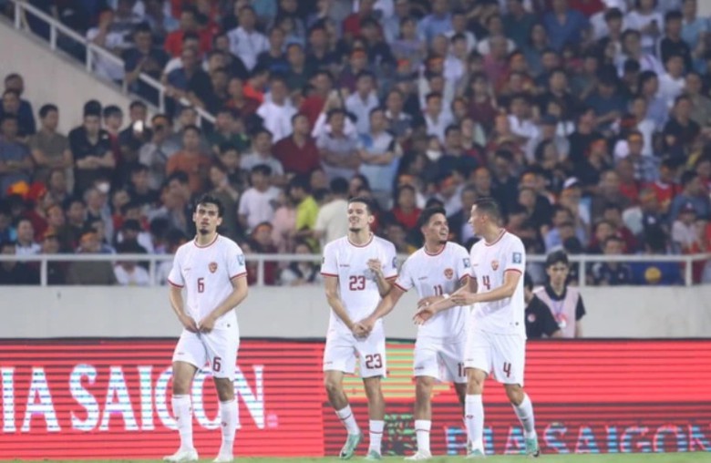 Thắng đậm Việt Nam, HLV Indonesia phát biểu đầy bất ngờ- Ảnh 1. Thắng đậm Việt Nam, HLV Indonesia phát biểu đầy bất ngờ- Ảnh 1.