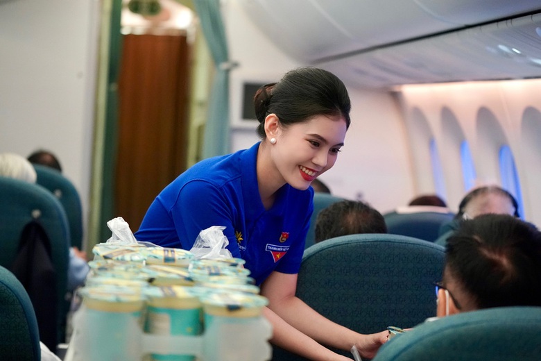 Vietnam Airlines lan tỏa sức trẻ tr&ecirc;n 