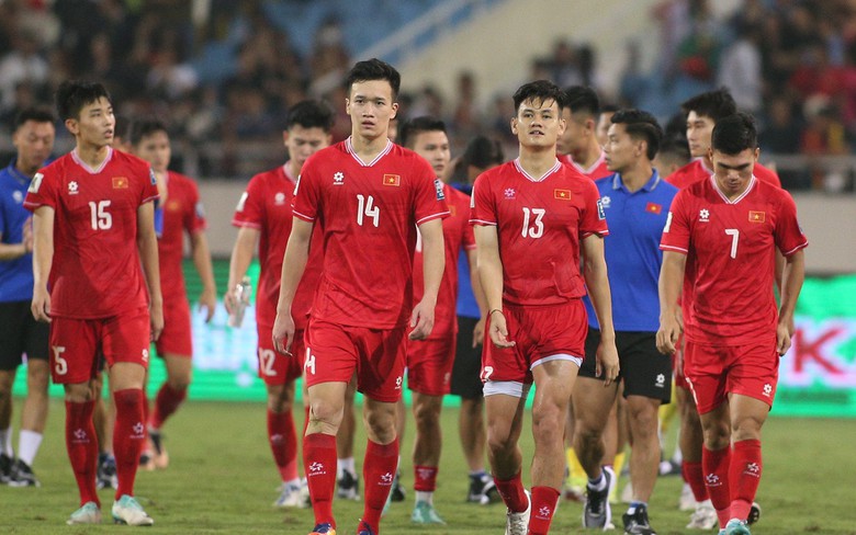 Tuyển Việt Nam bất ngờ rơi v&agrave;o cảnh chưa từng c&oacute; trong lịch sử
