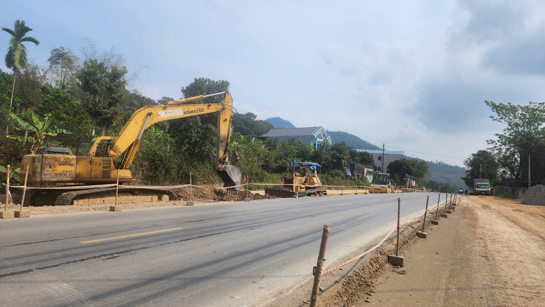 Nỗ lực ho&agrave;n th&agrave;nh quốc lộ 6 mở rộng qua TP H&ograve;a B&igrave;nh v&agrave;o ng&agrave;y Quốc kh&aacute;nh- Ảnh 3.