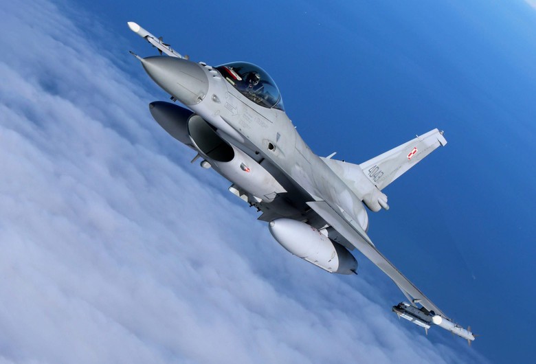 Tổng thống Nga cảnh b&aacute;o đanh th&eacute;p với phương T&acirc;y nếu cấp chiến cơ F-16 cho Ukraine- Ảnh 1.