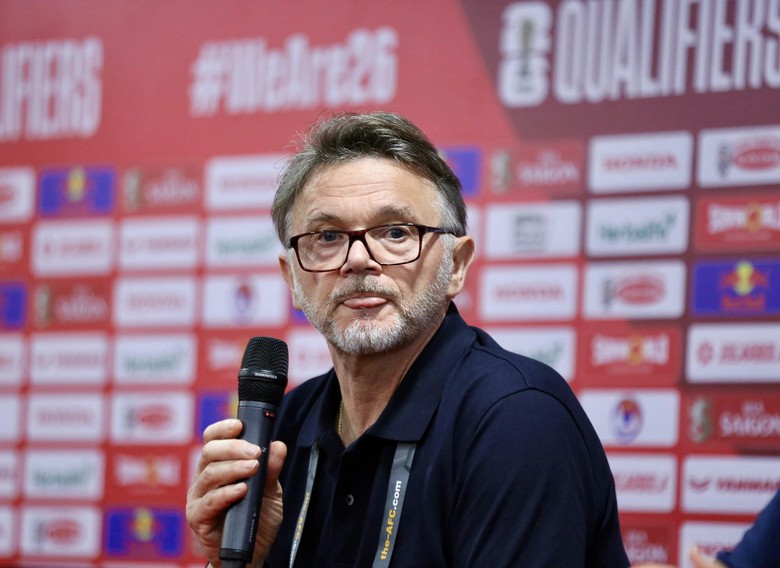 AFC lo bóng đá Việt Nam gặp khó hậu chia tay HLV Troussier- Ảnh 2. AFC lo bóng đá Việt Nam gặp khó hậu chia tay HLV Troussier- Ảnh 2.