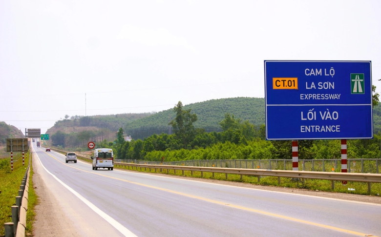 Thủ tướng chỉ đạo sớm n&acirc;ng cấp c&aacute;c tuyến đường cao tốc quy m&ocirc; 2 l&agrave;n xe- Ảnh 1.