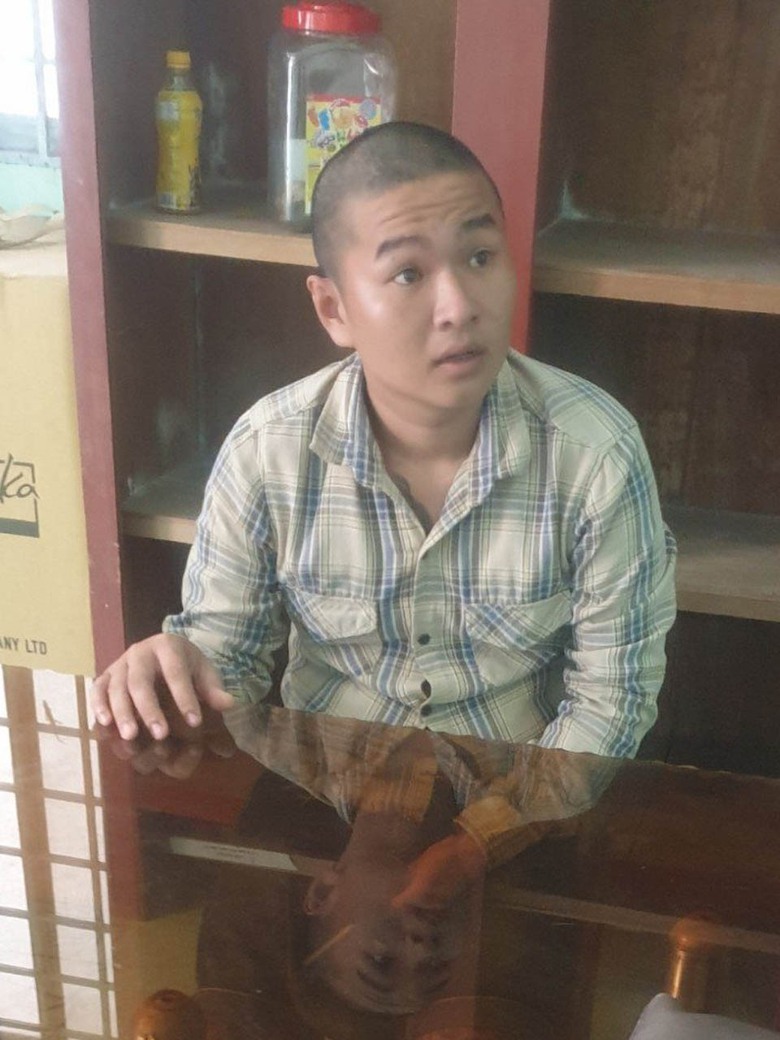 Bắt người cung cấp s&uacute;ng cho hai thanh ni&ecirc;n đi cướp
- Ảnh 1.