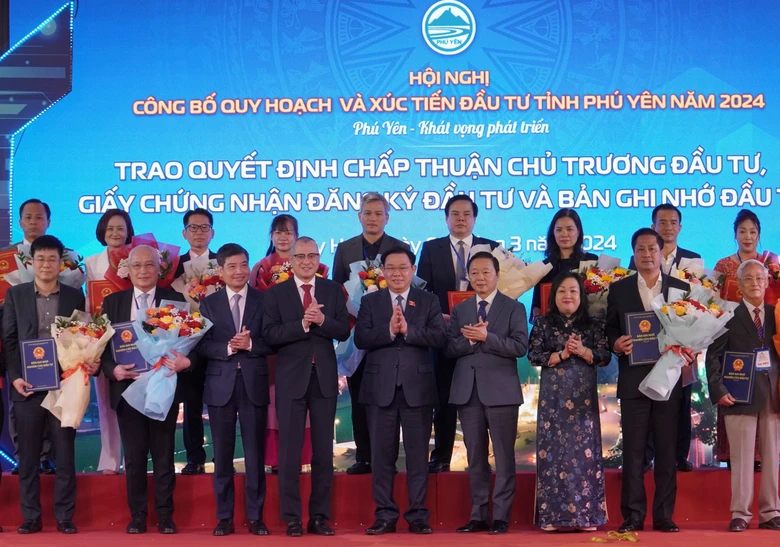 Ph&oacute; thủ tướng: Ph&uacute; Y&ecirc;n cần t&igrave;m lối đi ri&ecirc;ng để trở th&agrave;nh địa chỉ đ&aacute;ng đầu tư- Ảnh 2.