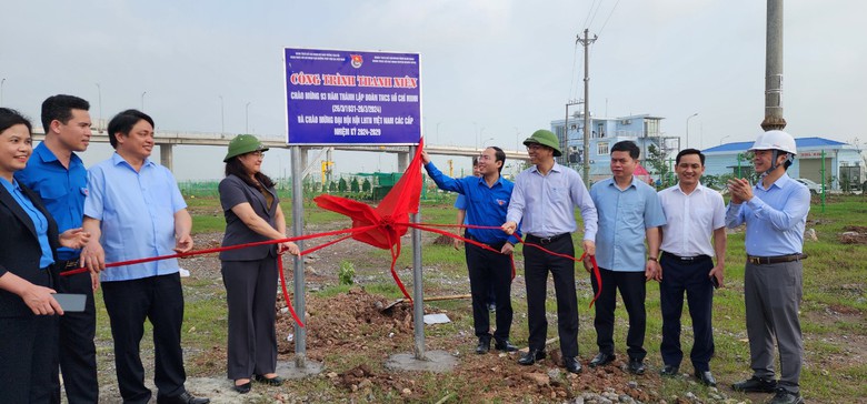 Trồng c&acirc;y, x&acirc;y nh&agrave; nh&acirc;n &aacute;i cho nạn nh&acirc;n TNGT tại Nam Định- Ảnh 8.