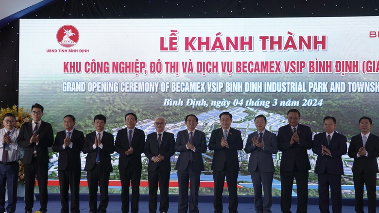 Ph&oacute; thủ tướng: B&igrave;nh Định cần hướng tới c&aacute;c đ&ocirc; thị xanh với hệ thống hạ tầng đồng bộ- Ảnh 1.