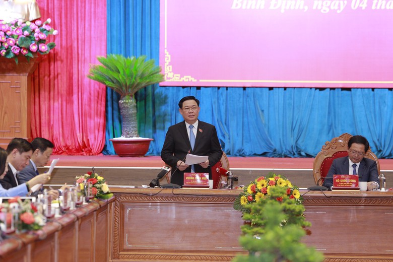 Chủ tịch Quốc hội: Sớm đề xuất phương &aacute;n đầu tư cao tốc Quy Nhơn - Pleiku- Ảnh 1.