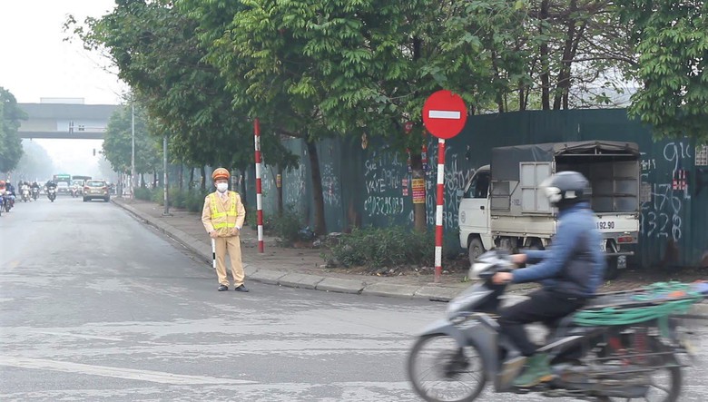 Thản nhi&ecirc;n đi v&agrave;o đường ngược chiều, nhiều l&aacute;i xe đổ lỗi cho Google Maps- Ảnh 2.