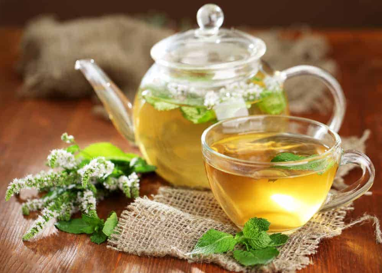 Thức uống gi&uacute;p hạ đường huyết, giảm đau bụng kinh ai cũng pha được d&ugrave; vụng đến mấy- Ảnh 1.