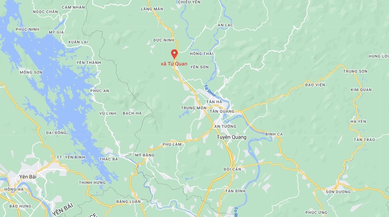 &Ocirc; t&ocirc; kh&aacute;ch bị x&eacute; toạc sau va chạm với xe container tr&ecirc;n QL2, 5 người tử vong tại chỗ- Ảnh 3.