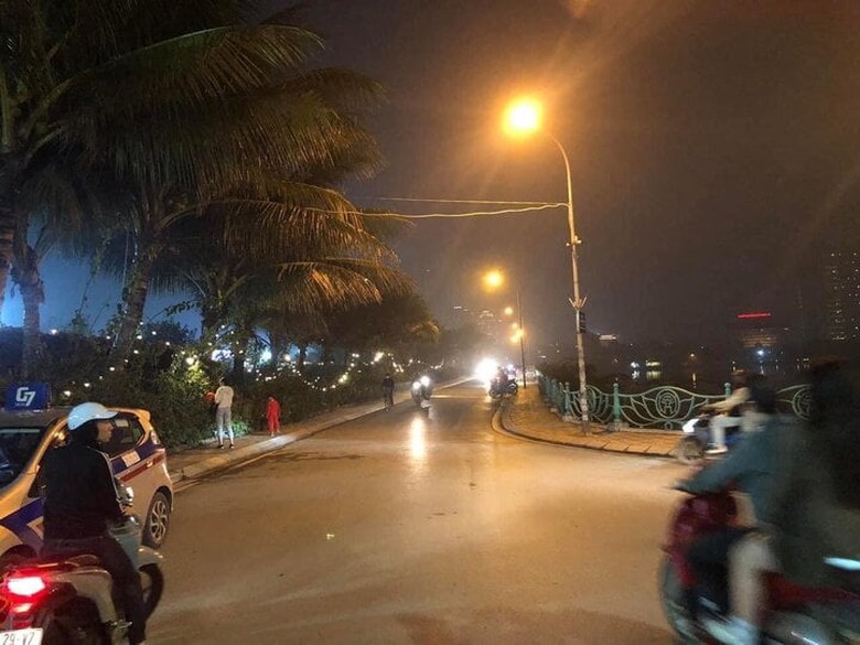 Vụ t&agrave;i xế taxi bị đ&aacute;nh tử vong ở H&agrave; Nội: Bắt giữ đ&ocirc;i nam nữ nghi phạm- Ảnh 2.