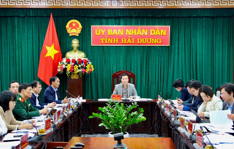Chủ tịch Hải Dương chỉ đạo xử l&yacute; vi phạm tại nh&agrave; m&aacute;y nhiệt điện tỷ đ&ocirc;- Ảnh 1.