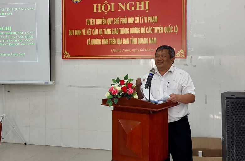 Quảng Nam: Tuy&ecirc;n truyền bảo vệ h&agrave;nh lang đường bộ cho trưởng th&ocirc;n- Ảnh 1.