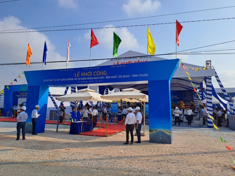 Khởi công đường Hồ Chí Minh qua Kiên Giang, Bạc Liêu: Động lực mới cho đất Chín Rồng- Ảnh 9. Khởi công đường Hồ Chí Minh qua Kiên Giang, Bạc Liêu: Động lực mới cho đất Chín Rồng- Ảnh 9.