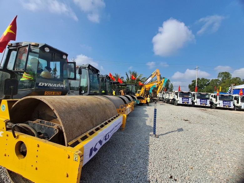 Khởi c&ocirc;ng đường Hồ Ch&iacute; Minh qua Ki&ecirc;n Giang, Bạc Li&ecirc;u: Động lực mới cho đất Ch&iacute;n Rồng- Ảnh 10.